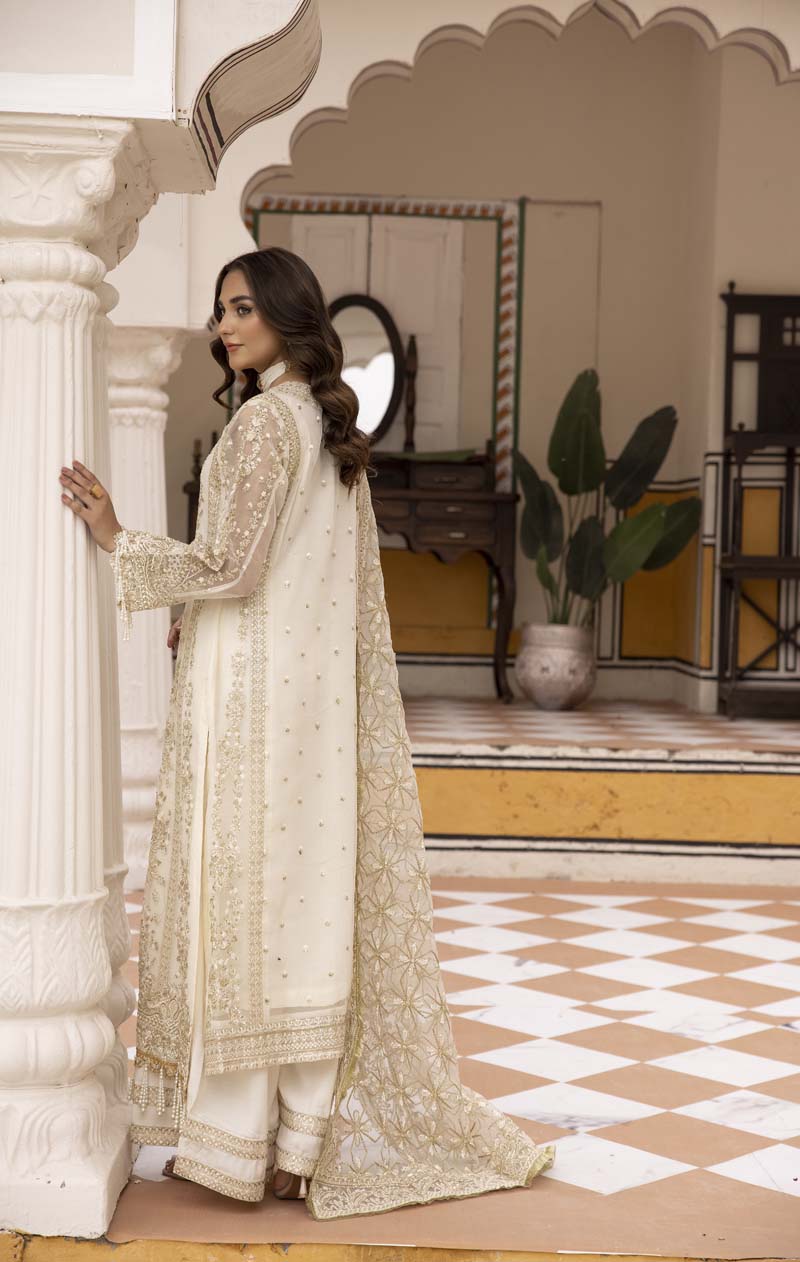 Imrozia Designer Noori Inspired Embroidered Off White 3 Piece Wedding Outfit