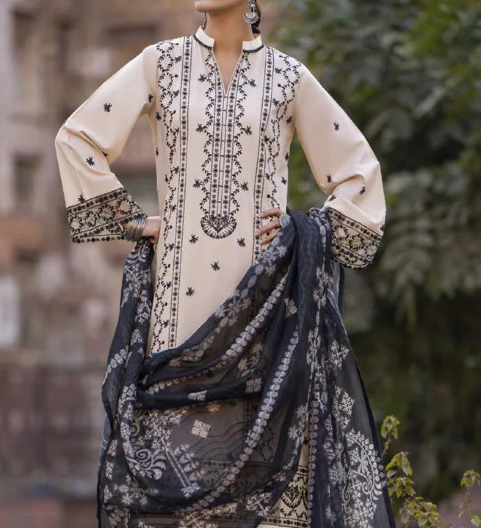 Bazaar Summer Festive Eid Collection Cremea Embroidered Suit