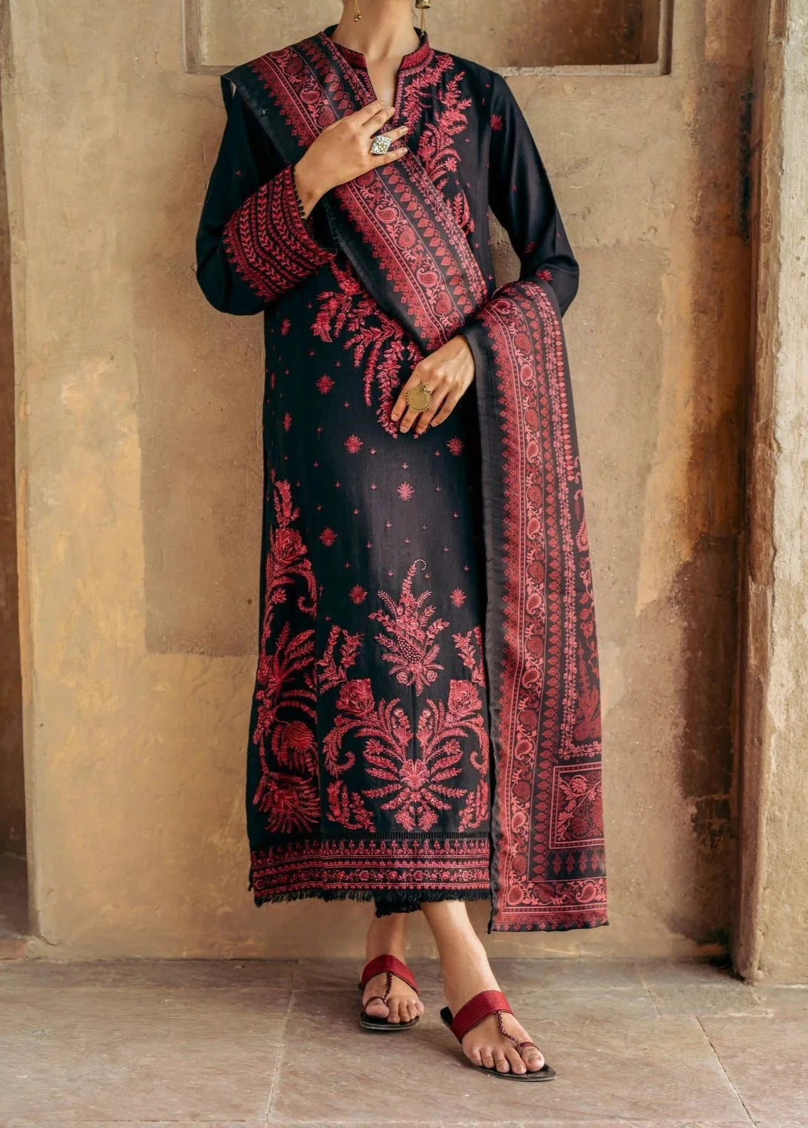 Dayaar-e-Mohabbat Dhanak Linen Suit with Digital Printed Shawl