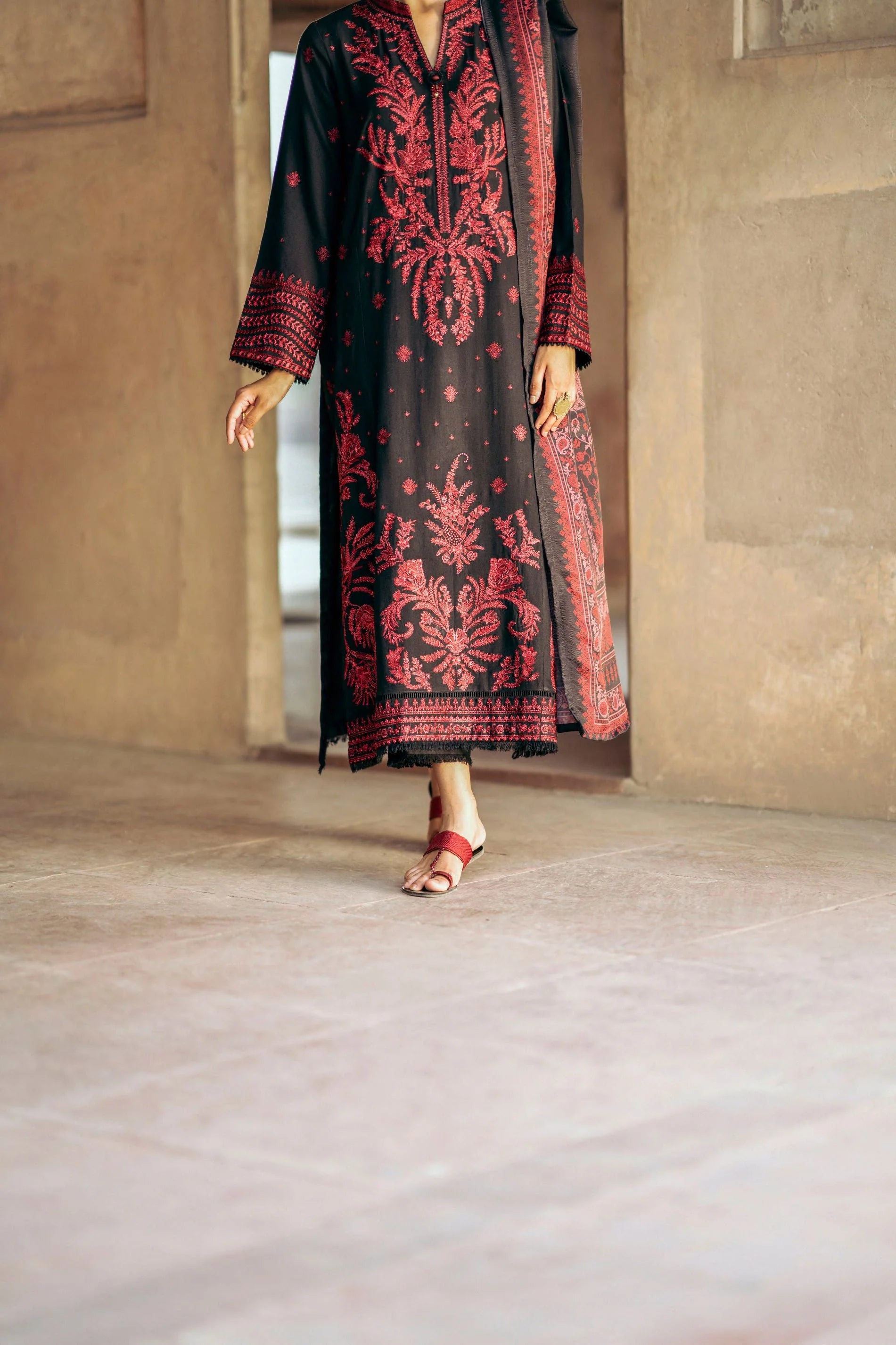 Dayaar-e-Mohabbat Dhanak Linen Suit with Digital Printed Shawl